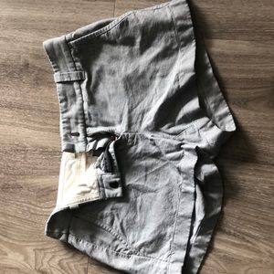 J crew cotton blend shorts with 2.5 inch inseam